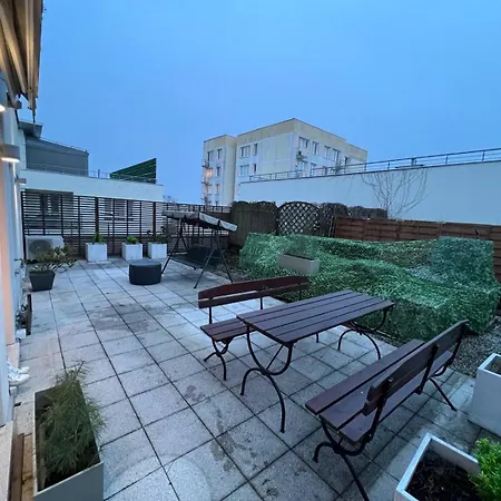 Penthouse Na Wylacznosc - Taras Z Jacuzzi - Stadion Narodowy - Saska Kepa Do 8 Osob Apartment *