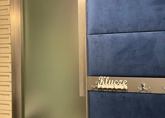 Penthouse Na Wylacznosc - Taras Z Jacuzzi - Stadion Narodowy - Saska Kepa Do 8 Osob Lejlighed Warszawa